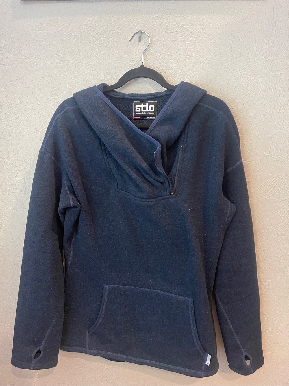Stio Navy Blue Sweetwater Hooded Pullover. Women’s XL.